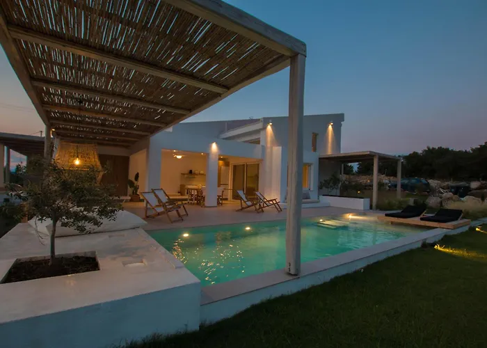 Aristotelia Gi - Premium Luxury With Private Pools אולימפיאדה