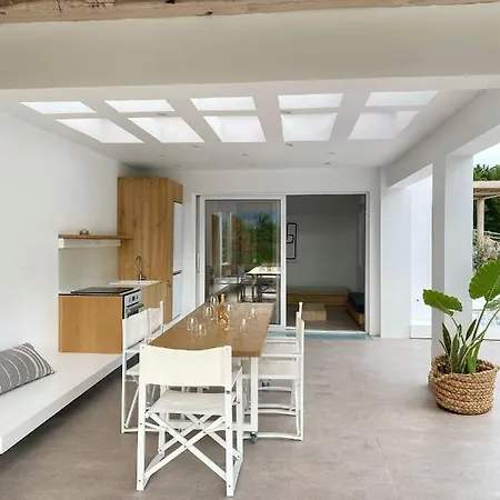 Aristotelia Gi - Premium Luxury With Private Pools Olympiada