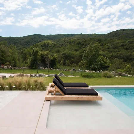 Villa Aristotelia Gi - Premium Luxury With Private Pools *