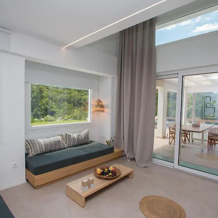 Aristotelia Gi - Premium Luxury With Private Pools Villa Olympiada