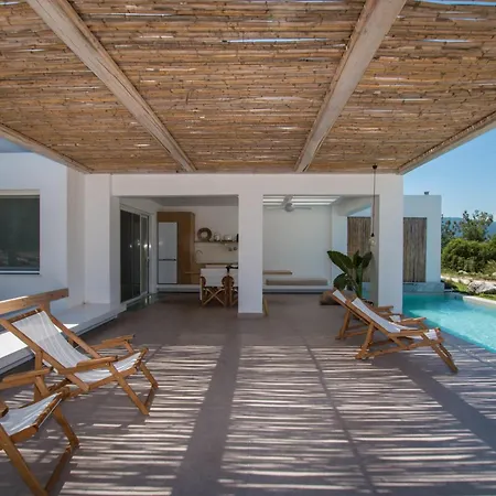Aristotelia Gi - Premium Luxury With Private Pools فيلة