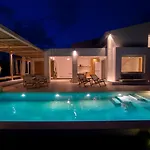 Aristotelia Gi - Premium Luxury With Private Pools Vilă *